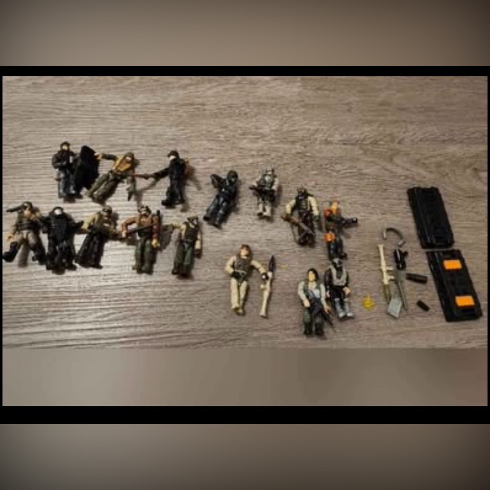 Mega Construx Call of Duty lot of 15